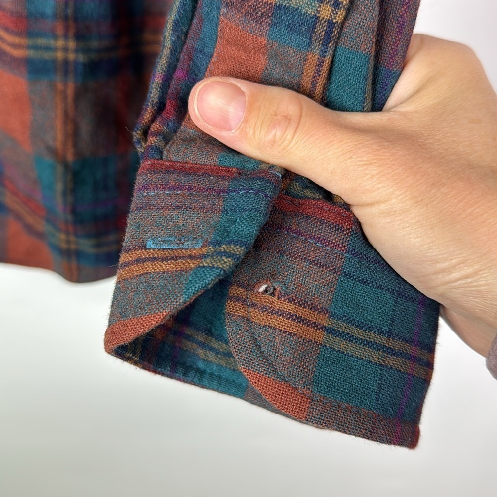 Vintage Pendleton Blue Plaid Wool Button Down Long Sleeve Shirt Large - Picture 9 of 9